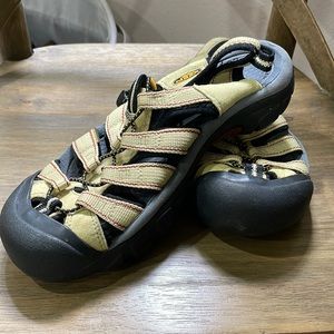 Keen water hiking shoes